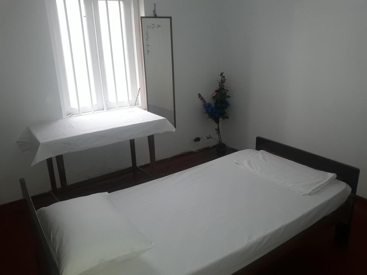 International Meditation Center Hotel Mirissa Buitenkant foto