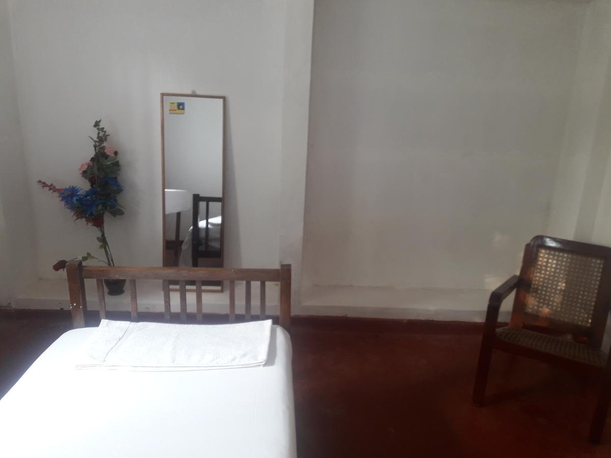 International Meditation Center Hotel Mirissa Buitenkant foto